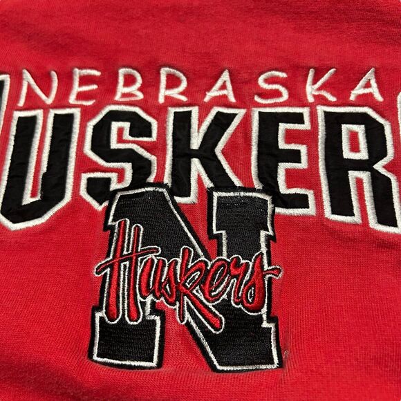 Vintage Nebraska Huskers Embroidered Logo Sweatshirt Medium Red Alumni READ - Picture 3 of 7